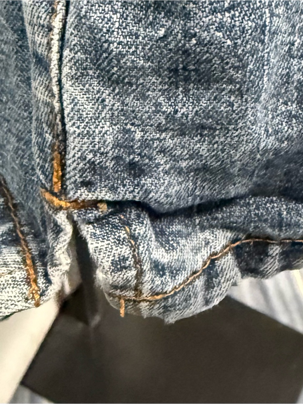 Classic Halston Jeanwear Light Blue Denim Relaxed High-Waist Shorts - Picture 4 of 7